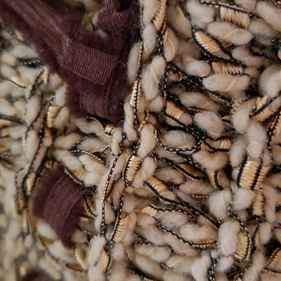 Handmade Wool Sweater by Ana Grosse Stretchy - Picture 7 of 7